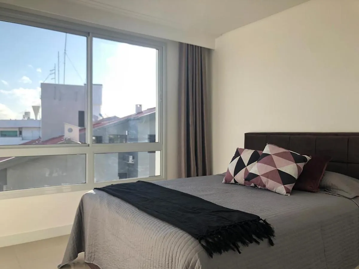 Maravilhoso Apartamento Beira-Mar Praia Da Cachoeira Florianopolis